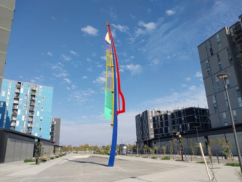 Pluma FIU - Image 2