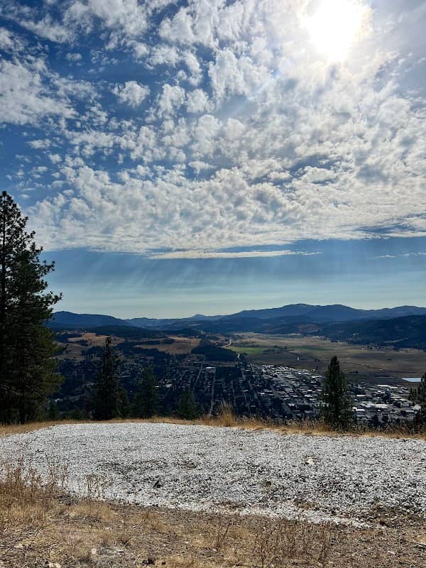 Colville Mountain Recreation Area Trailhead - Image 1