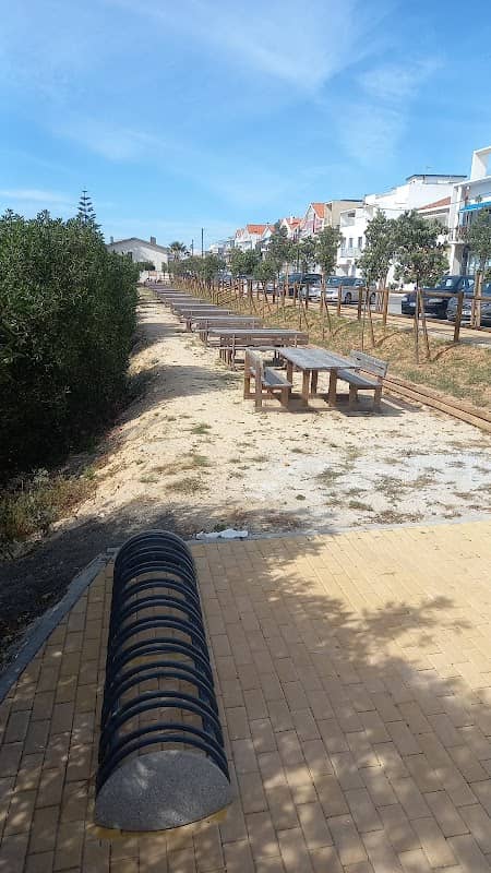 Parque de merendas - Image 2