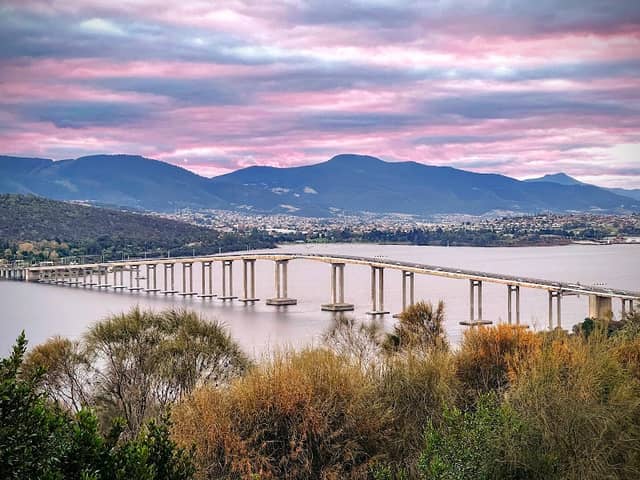 Rosny Hill Lookout - Image 1
