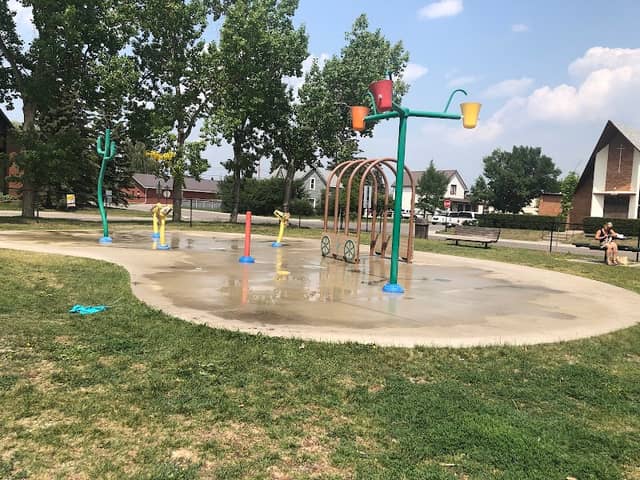 Carstairs Splash Park - Image 1