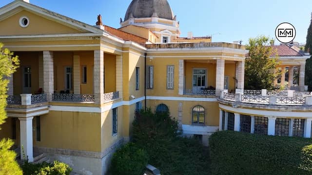 Kazoulis mansion - Image 1