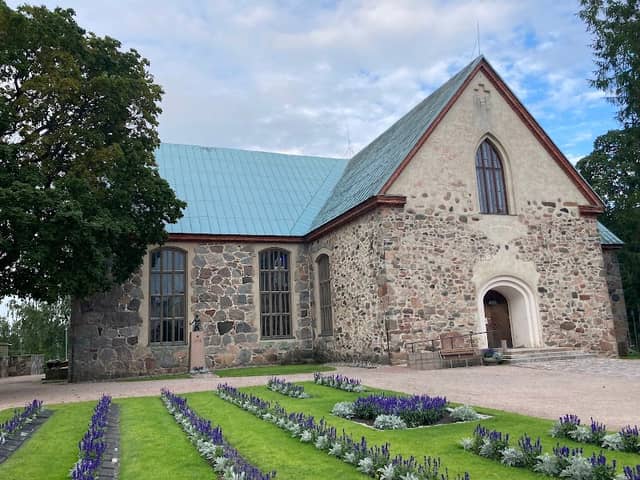 Kirkkonummi Church - Image 1