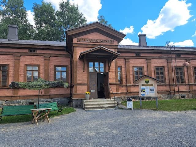 Infantry Museum - Image 1