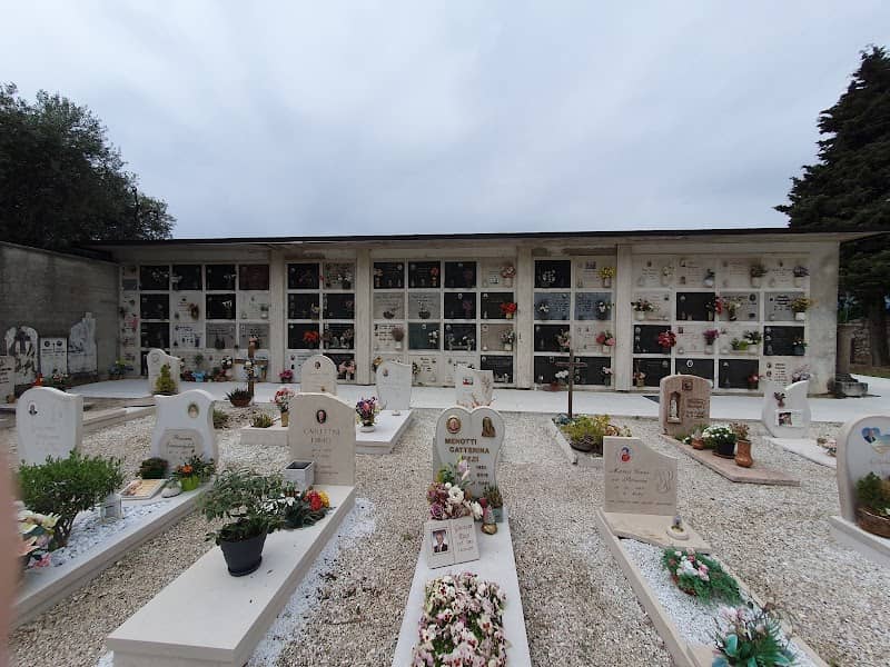 Cimitero di Albisano - Image 2