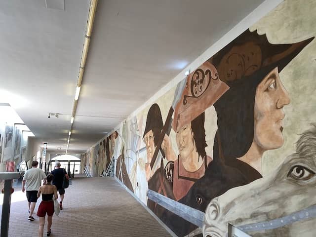 Arezzo Wall - Image 2