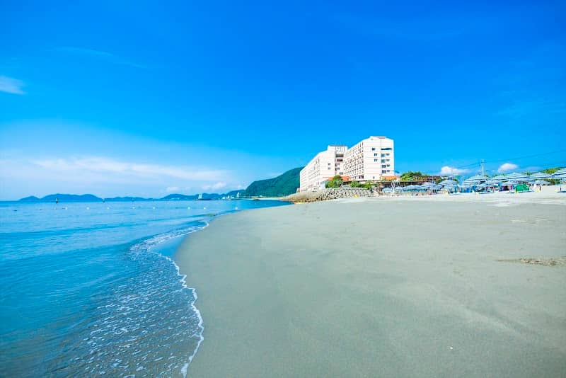 AoAwo Beach Land - Image 2