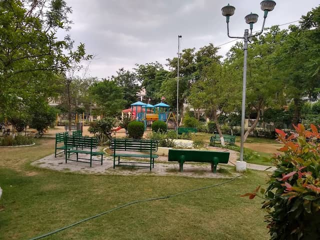 Gujral Nagar Park - Image 1