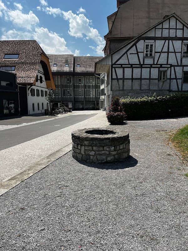 Alter Brunnen - Image 2