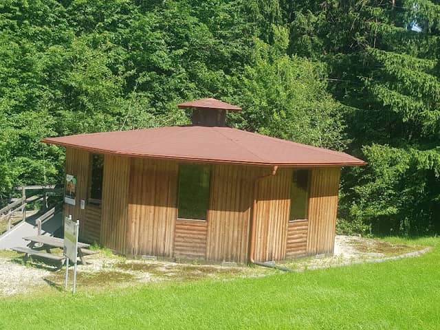 GERA Park Mineralosolium - Image 1