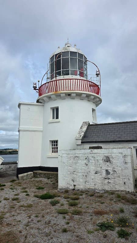 Roche's Point Lighthouse - Image 2