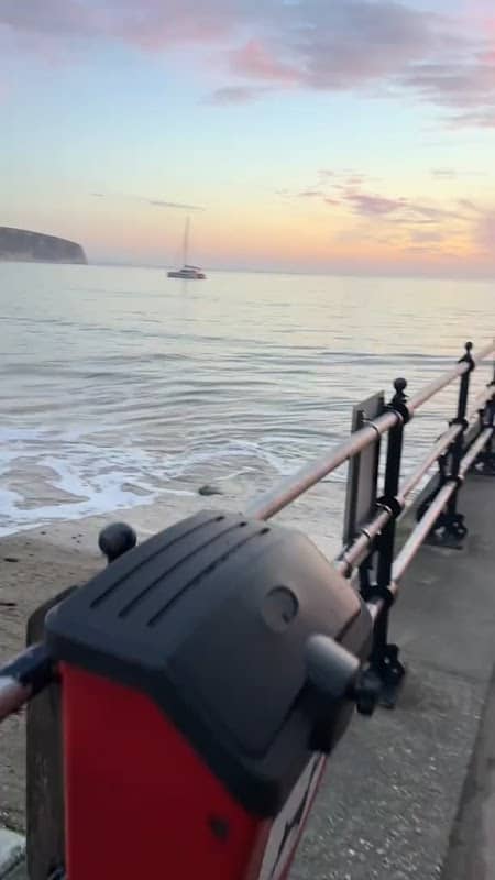 Swanage pier - Image 3