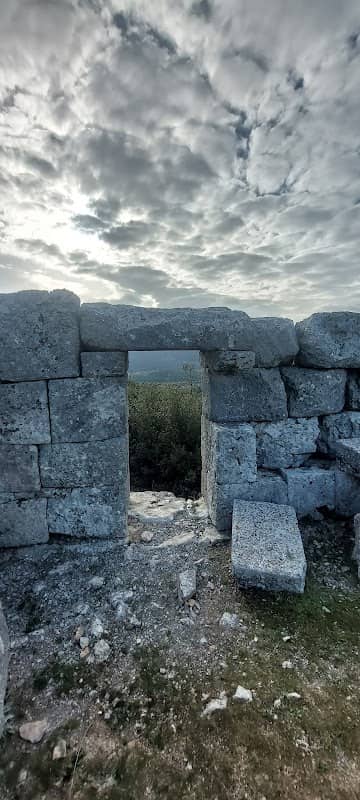 Αρχαίος Χώρος Ελευθερών - Image 1