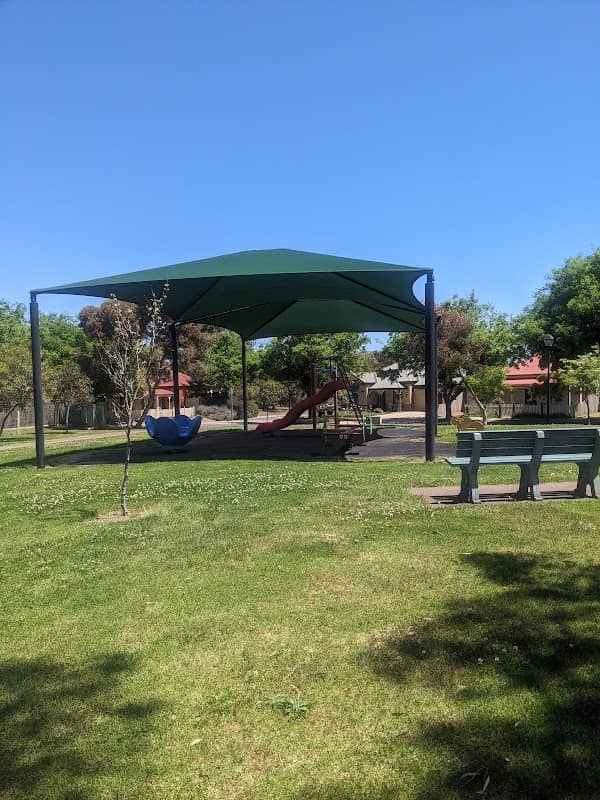 Coconut Park - Image 1