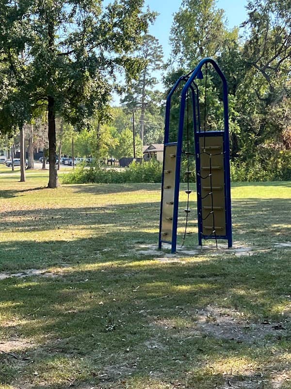 Matthews Street Park - Image 2
