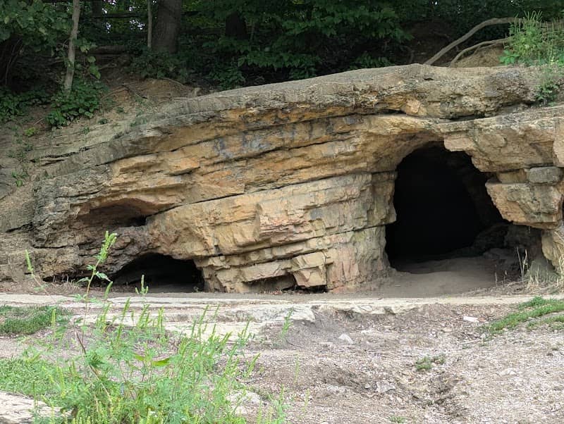 Devil's Cave - Image 2