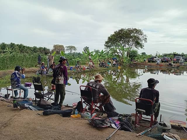บ่อตกปลาเล็กยันหว่างราชบุรี - Image 1