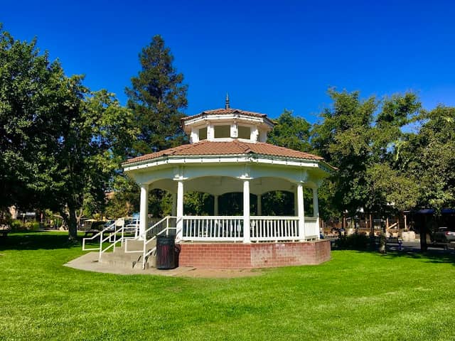 Rotary Park - Image 1