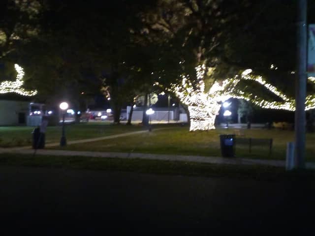 HugYourPeople Park - Image 1