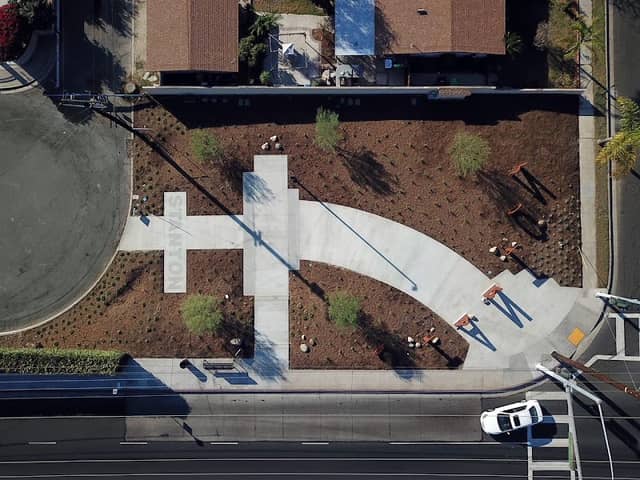 Beach and Orangewood Pocket Park - Image 1