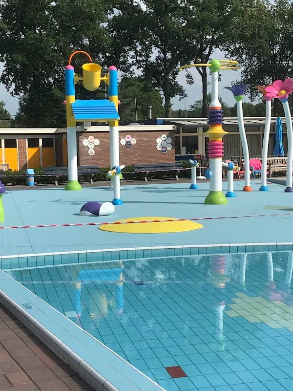 Zwembad De Kerkvlekken - Image 1