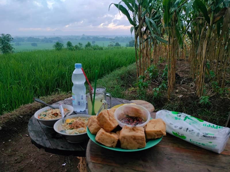 Wisata Atas Awan Banaran - Image 1