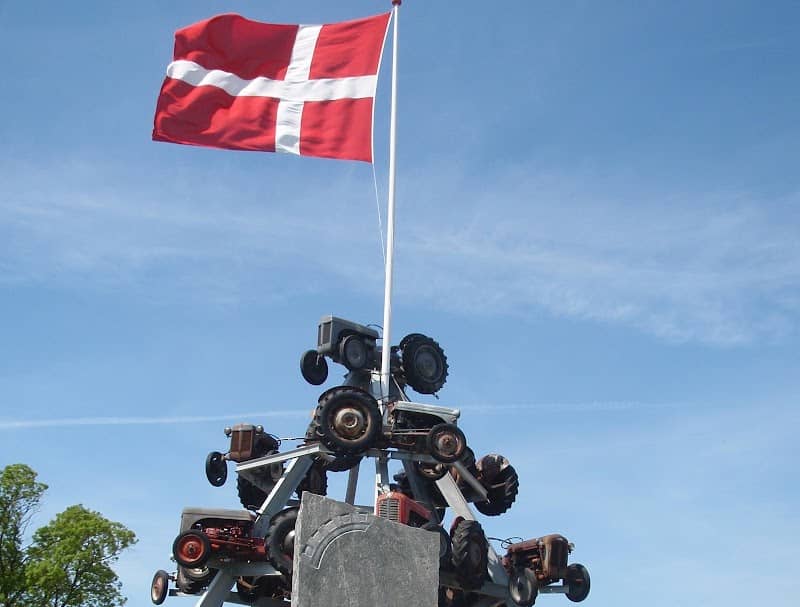 Danmarks Ferguson Museum - Image 1