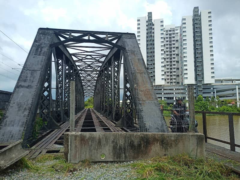 Alor Setar Old Iron Railway Bridge - Image 2