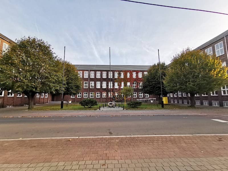 Pomnik ofiar Katyńskich - Image 1