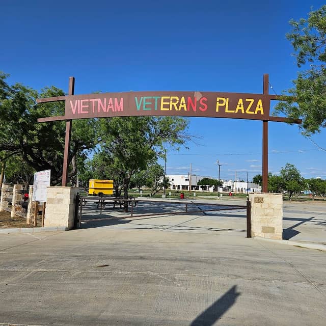 Vietnam Veteran’s Park - Image 1
