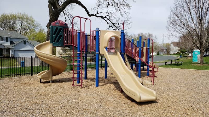 Southern Lakes Park - Image 1