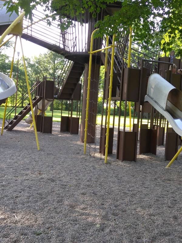Northwest Park - Image 2