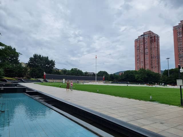 Navy Square - Image 1