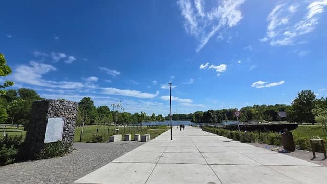 Promenade am Ümminger See - Image 2