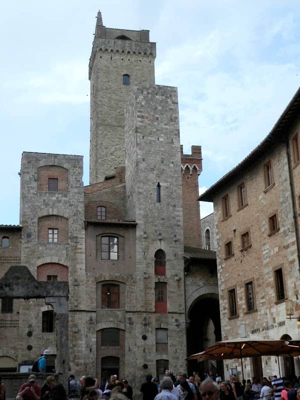 Torri degli Ardinghelli - Image 1