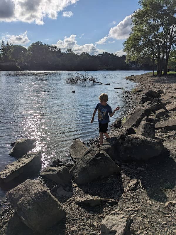 Bathing Beach Park - Image 1