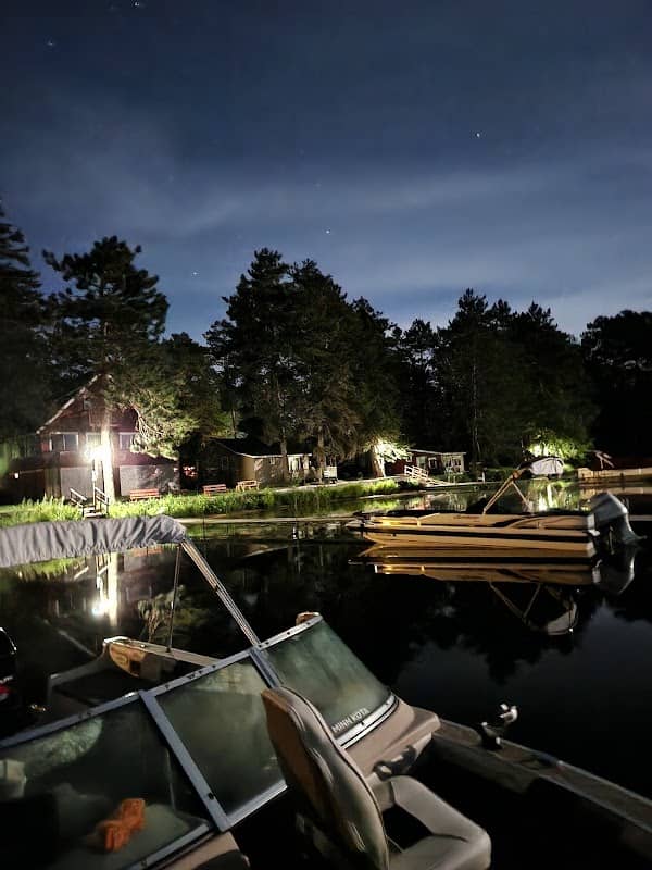 Paradise Waters Resort & Campground - Image 1