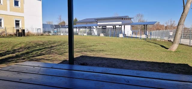Hunde Park - Image 1
