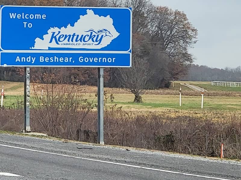 Kentucky Welcome Sign - Image 1