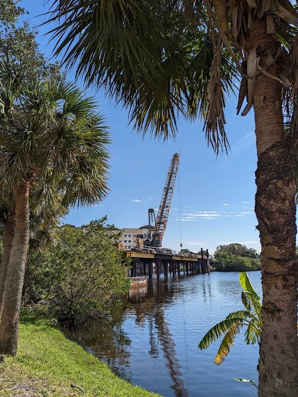 Manatee Park - Image 2