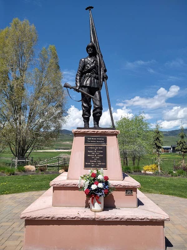 Garden City World War II Memorial - Image 1