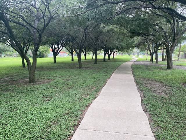 Cenizo Park - Image 1