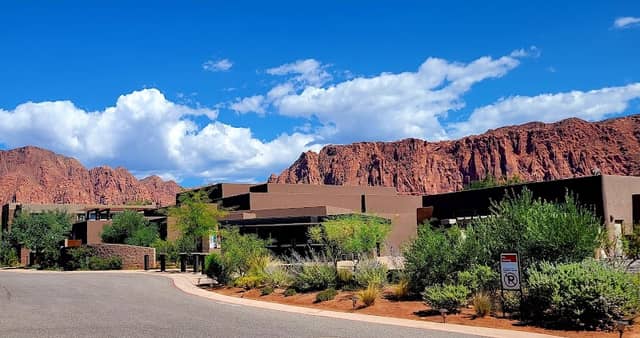 Kayenta Art Village - Image 1