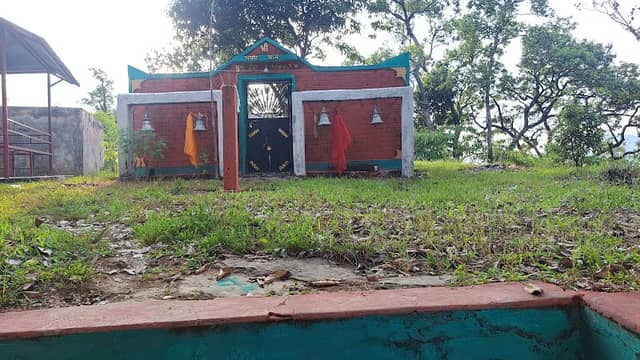 BHUYAR MANDIR TUNGKOT - Image 1