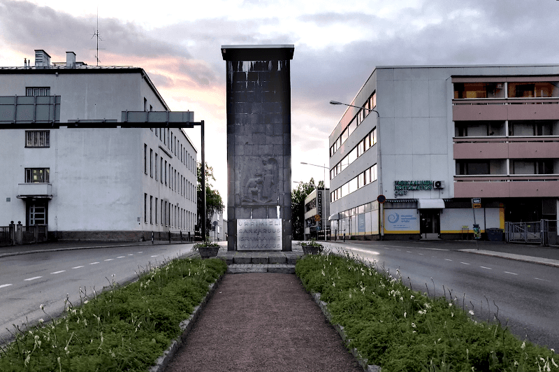Statue of Independence - Image 1