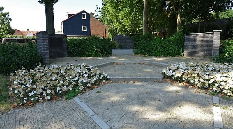 Oorlogsmonument Tholen - Image 1