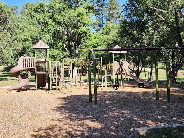 Wingfield Park. Children's corner - Image 1