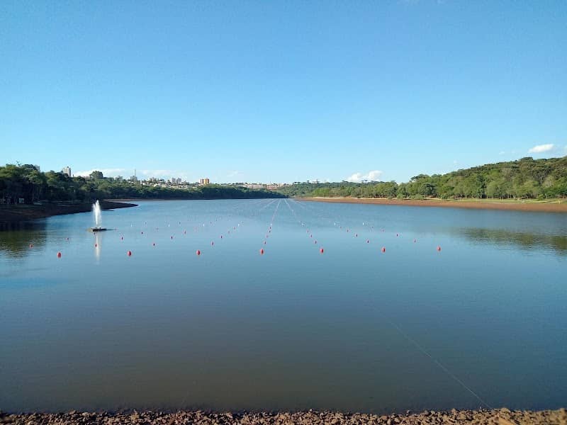 Cascavel's Municipal Lake - Image 1