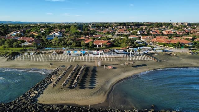 Spiaggia libera - Image 2