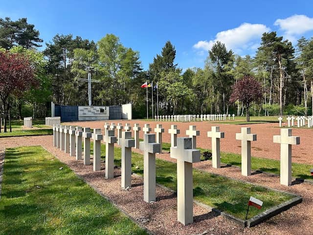 Poolse militaire begraafplaats - Image 1